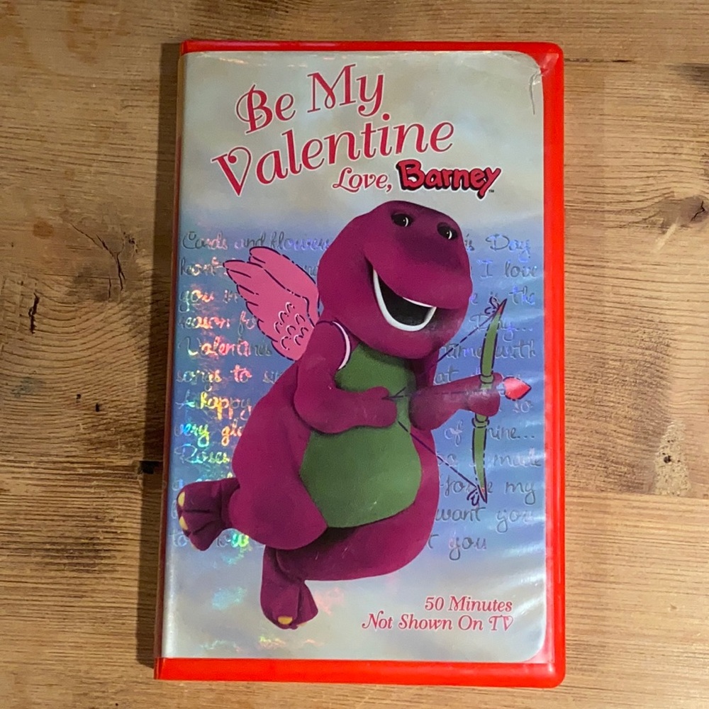 Be my valentine love, Barney VHS tape movie Vintage